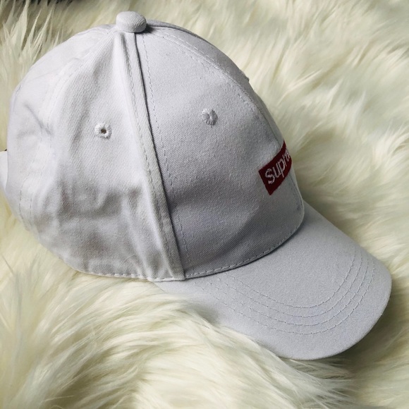 Supreme white hat - Picture 6 of 7